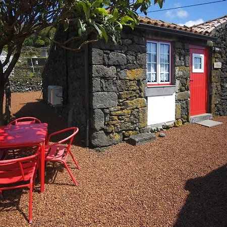 Aldeia Dos Caldeiroes Sao Mateus (Pico island)