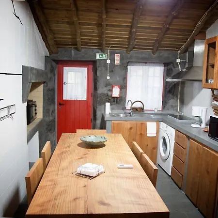 Aldeia Dos Caldeiroes Villa Sao Mateus (Pico island)