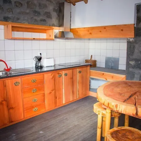 Aldeia Dos Caldeiroes Villa *