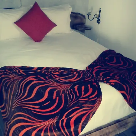 Aldeia Dos Caldeiroes *