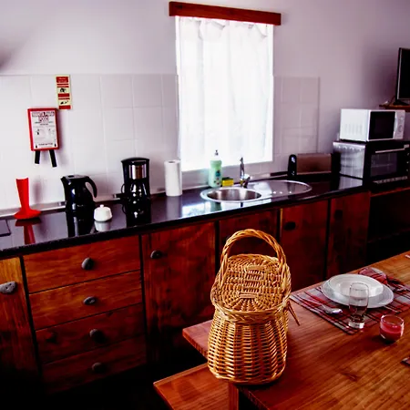 Aldeia Dos Caldeiroes