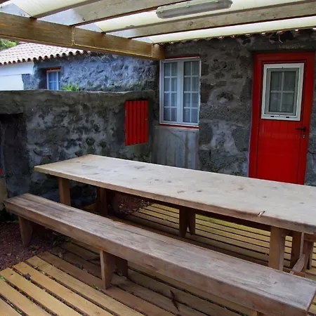 Aldeia Dos Caldeiroes Sao Mateus (Pico island)