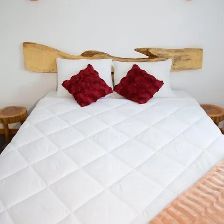 Aldeia Dos Caldeiroes