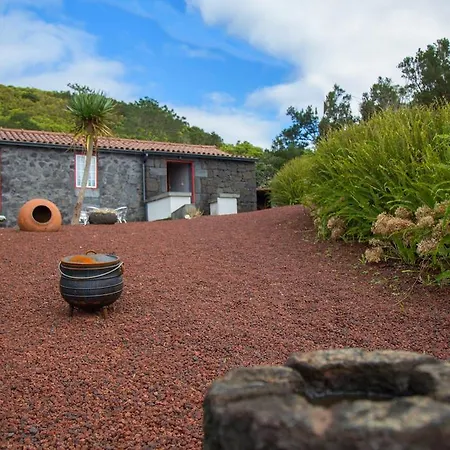 Aldeia Dos Caldeiroes *