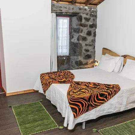 Aldeia Dos Caldeiroes Villa