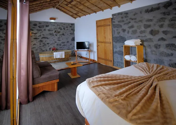 Aldeia Dos Caldeiroes Villa São Mateus