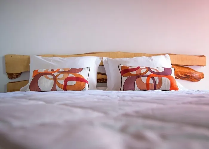 Aldeia Dos Caldeiroes