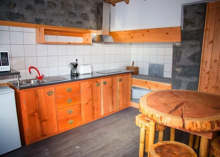 Aldeia Dos Caldeiroes Villa *