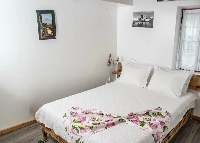 Aldeia Dos Caldeiroes