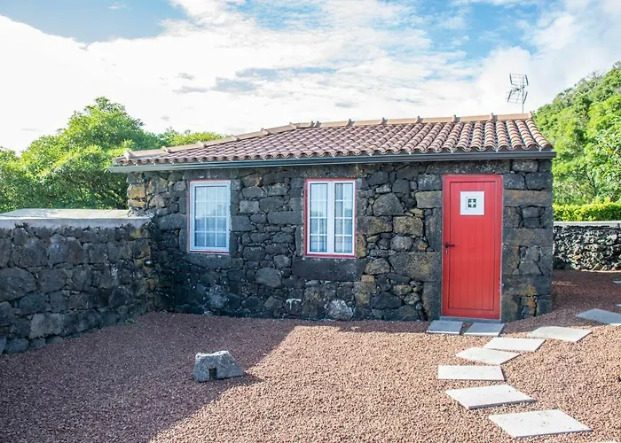 Aldeia Dos Caldeiroes * São Mateus