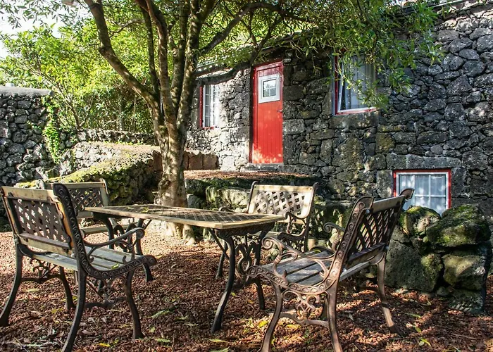 Aldeia Dos Caldeiroes